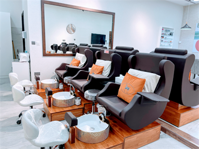 Anisaty Ladies Salon